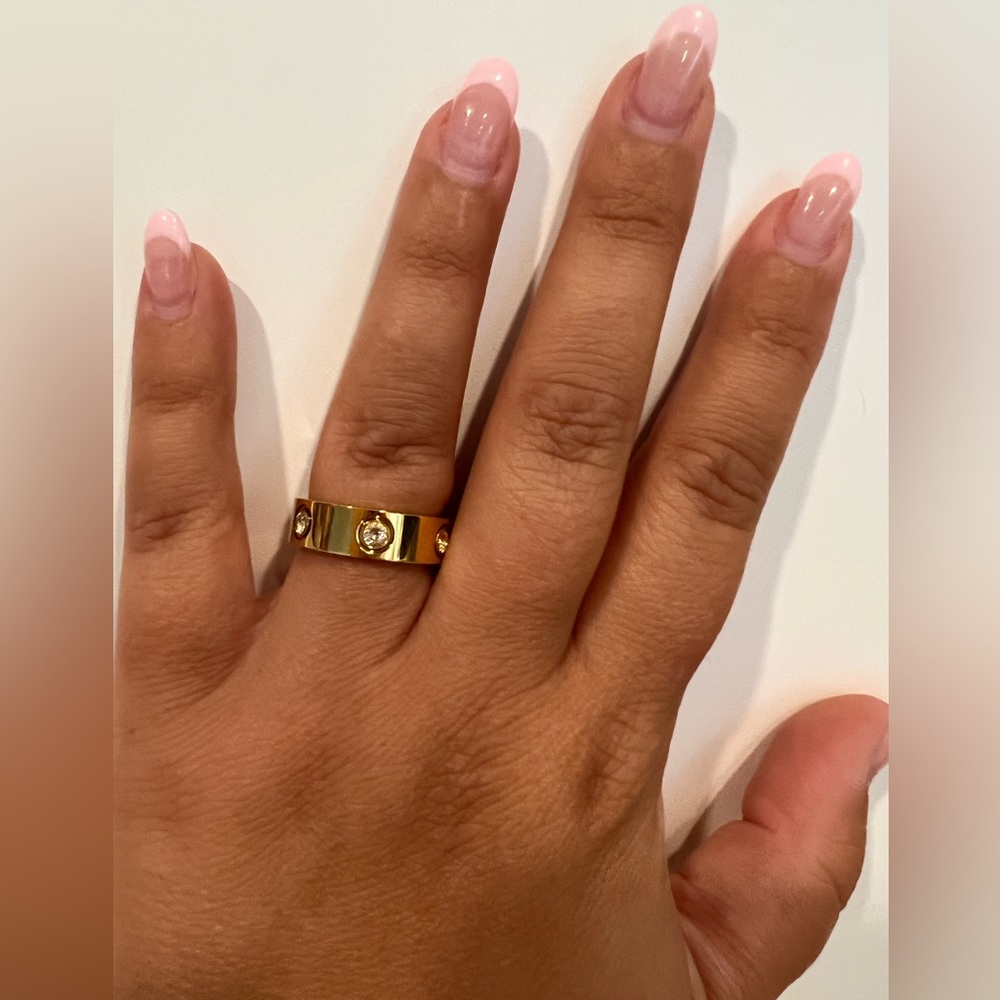 Gold ring